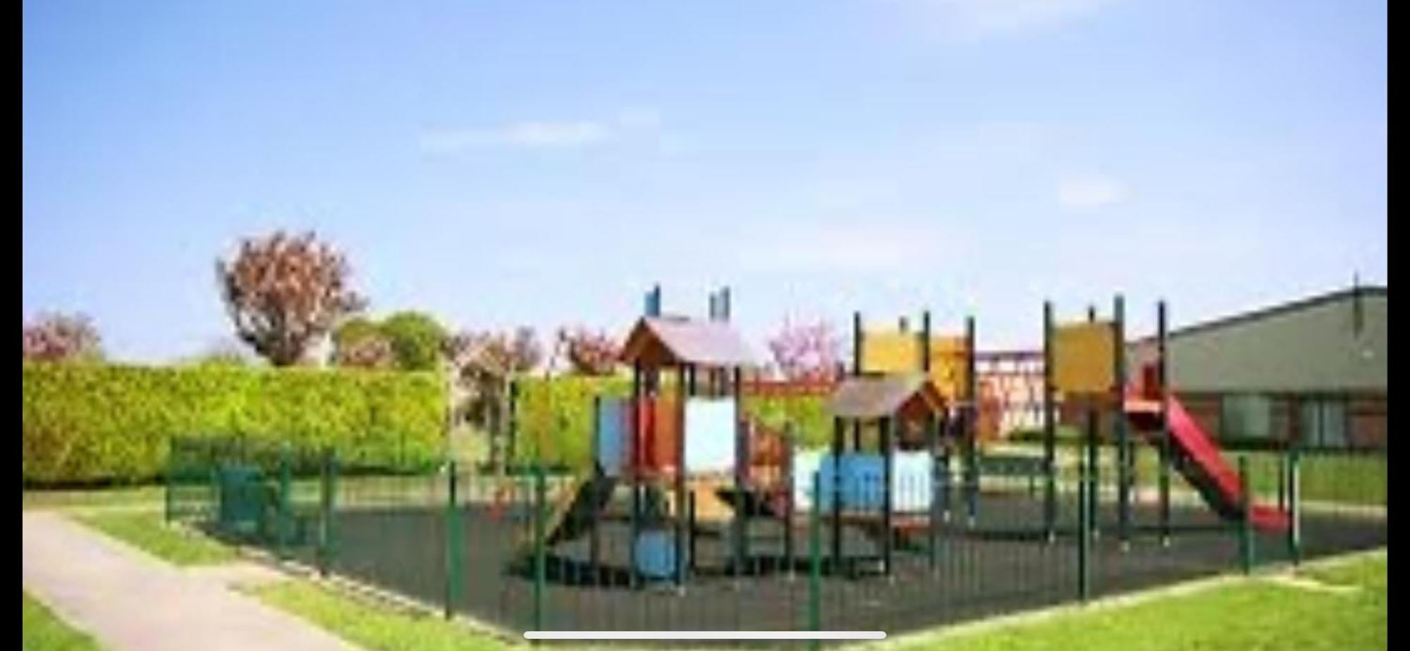 킹스턴어폰헐 Hares Haven Pet Friendly Sleeps 6 빌라 외부 사진